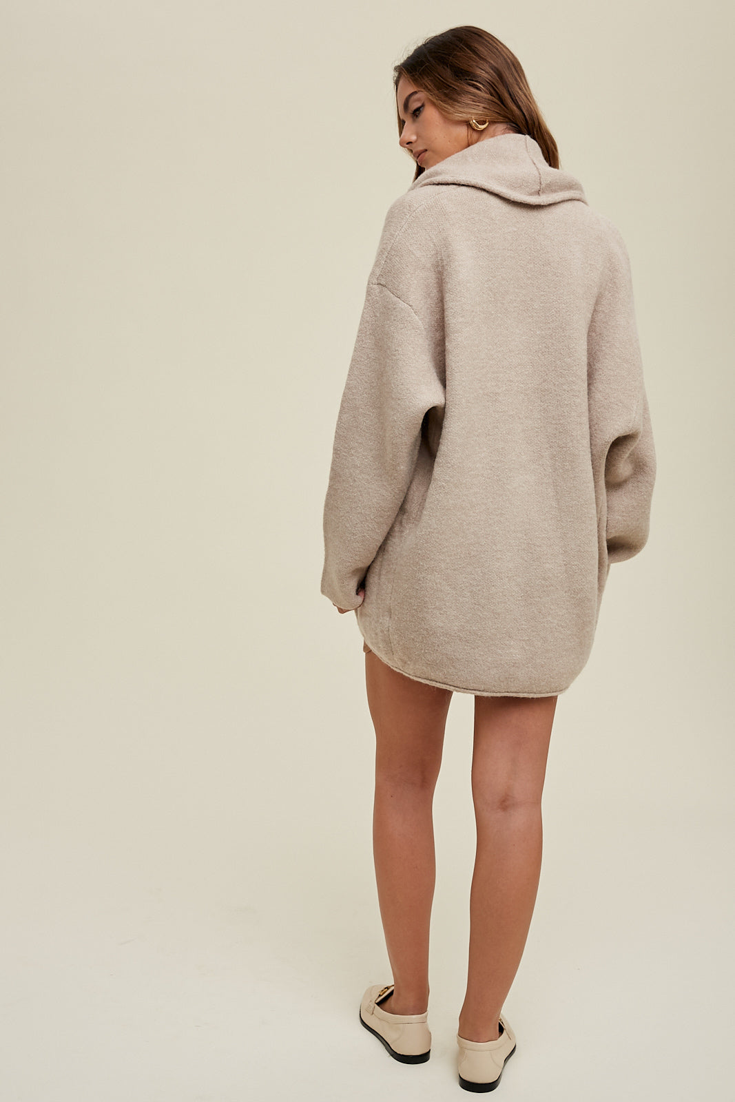 Oversized shawl cardigan with collar and pockets Sweater Wishlist
