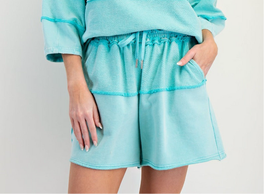 Upside down detailing mixed mineral washed terry knit short pants