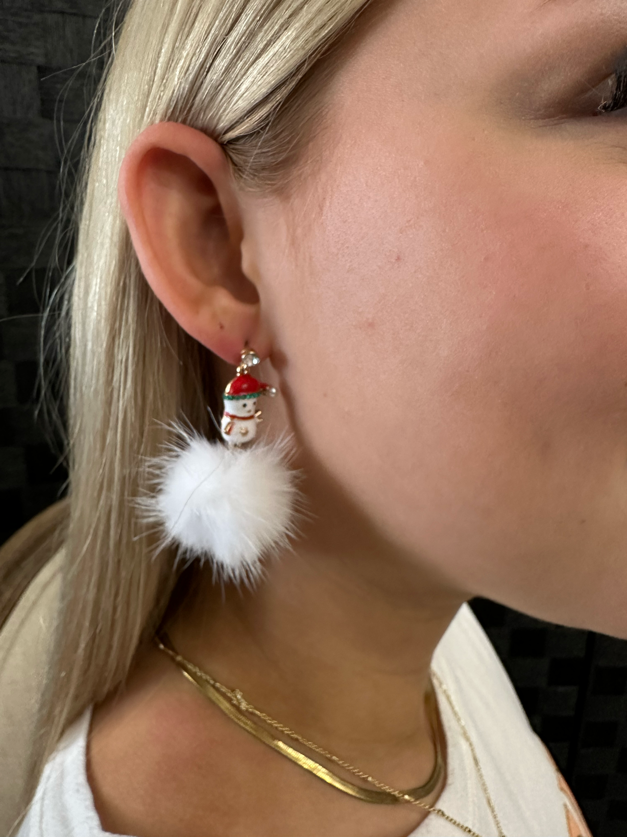 Christmas theme snowman pom-pom earring Earrings Pink Panache