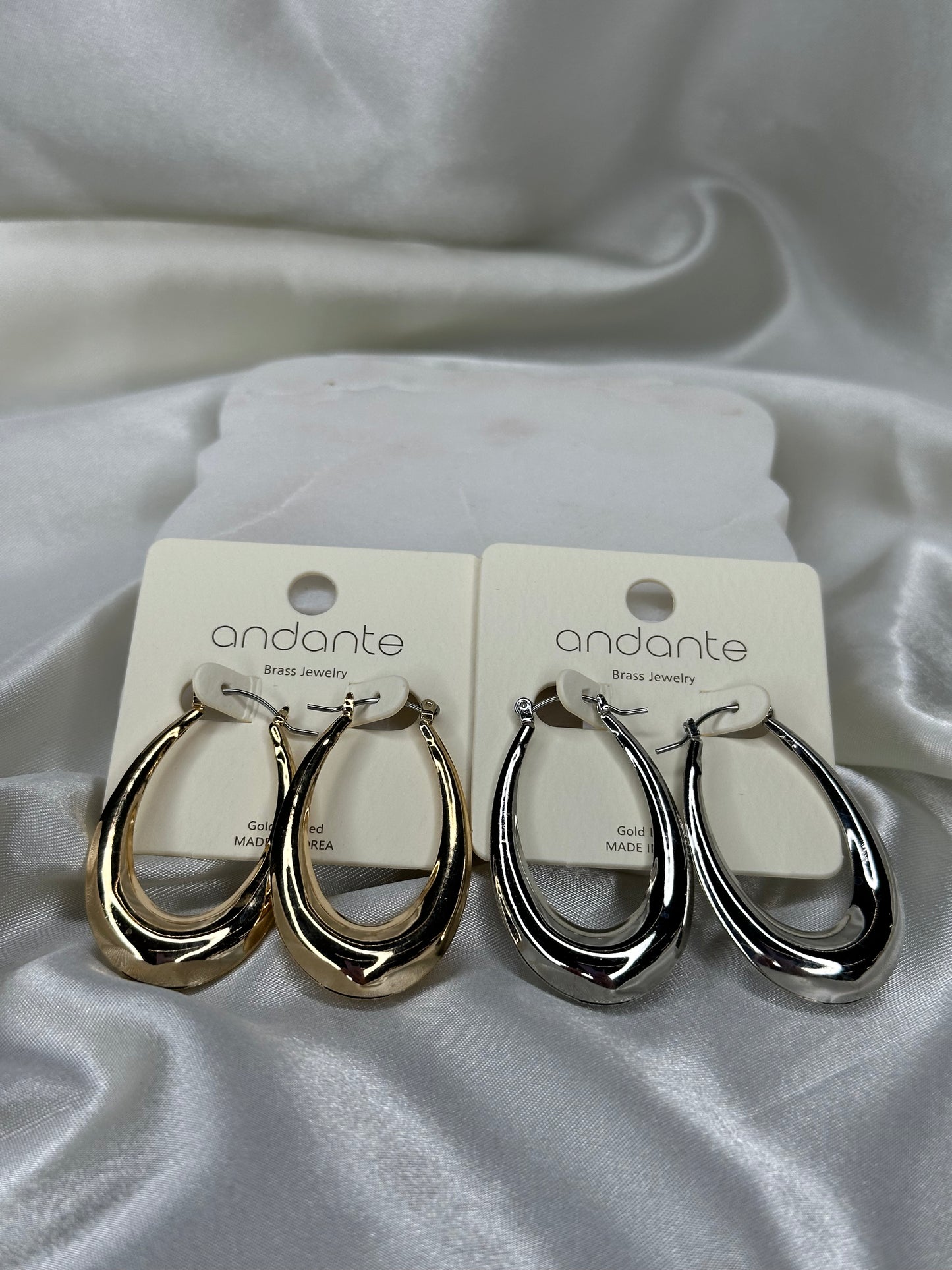Metallic hoop earring Earrings Kinsey Designs