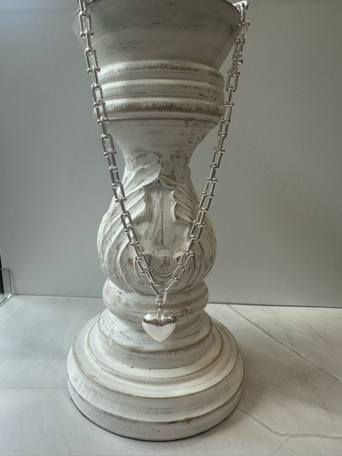 16-inch silver rectangle chain with heart necklace