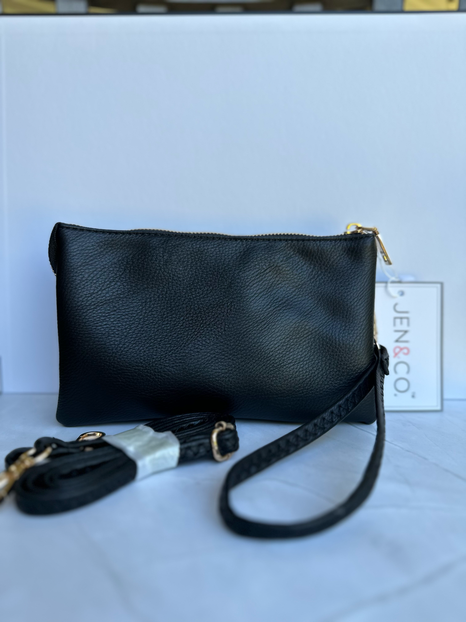 Jen & Co 3 Riley monogrammable compartment crossbody/wristlet purse
