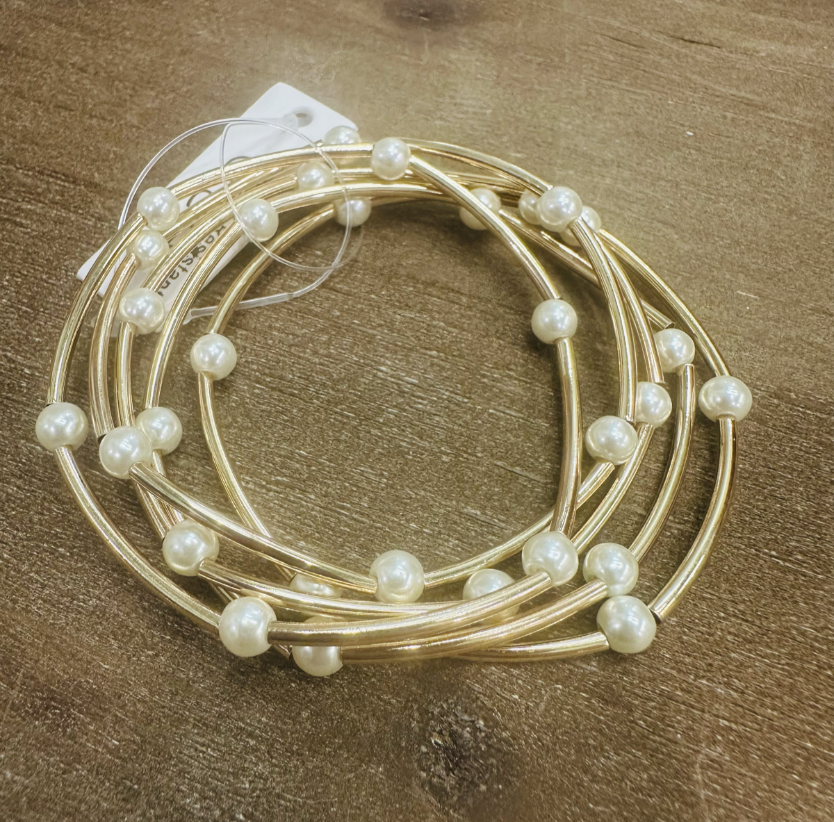 Avenue T water resistant gold and pearl bracelet