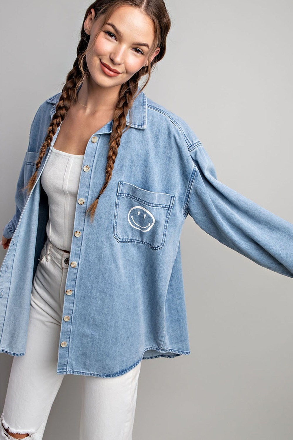 Smile denim button down shirt Blouse EE:Some