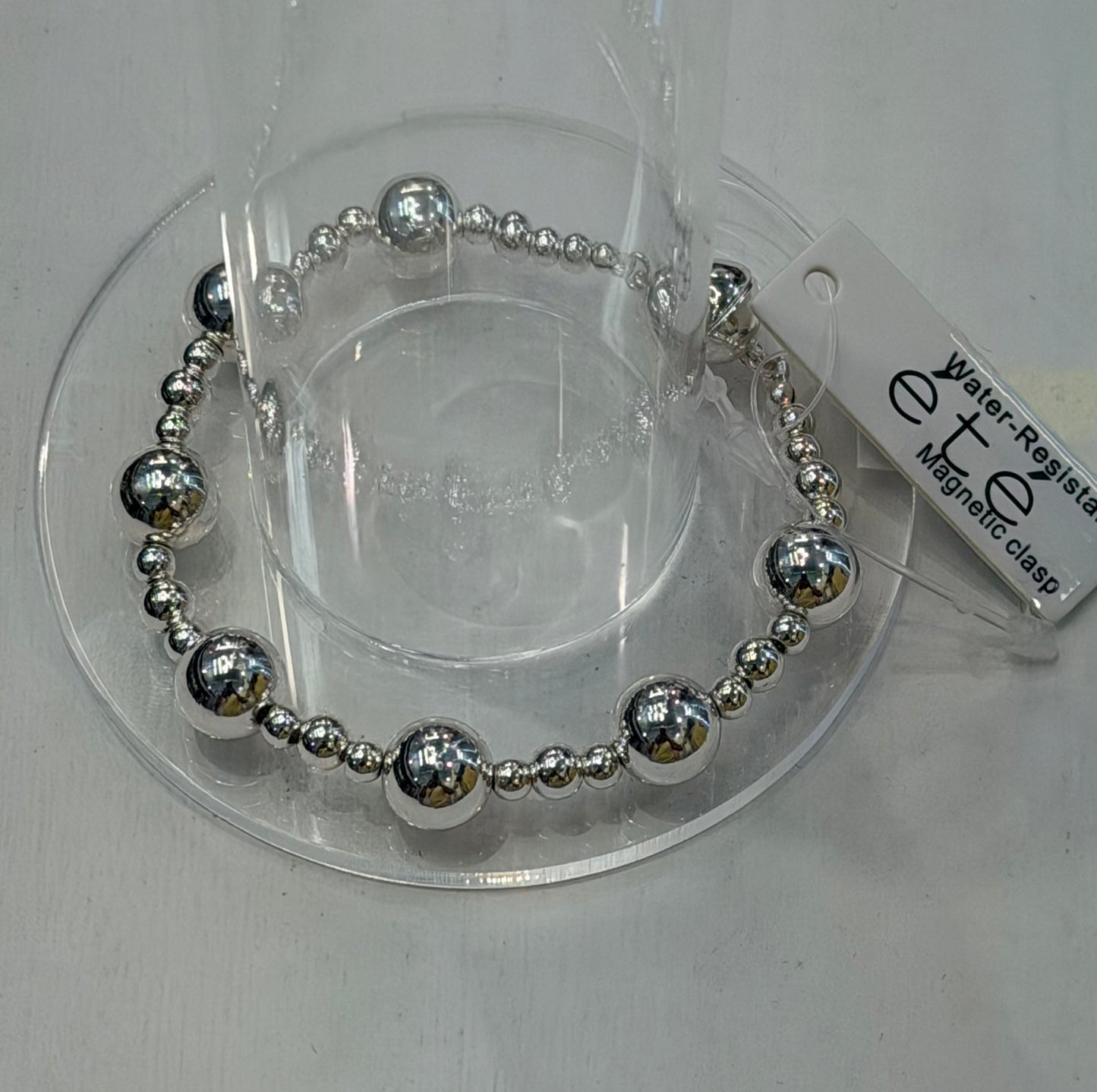Large and small silver bead bracelet