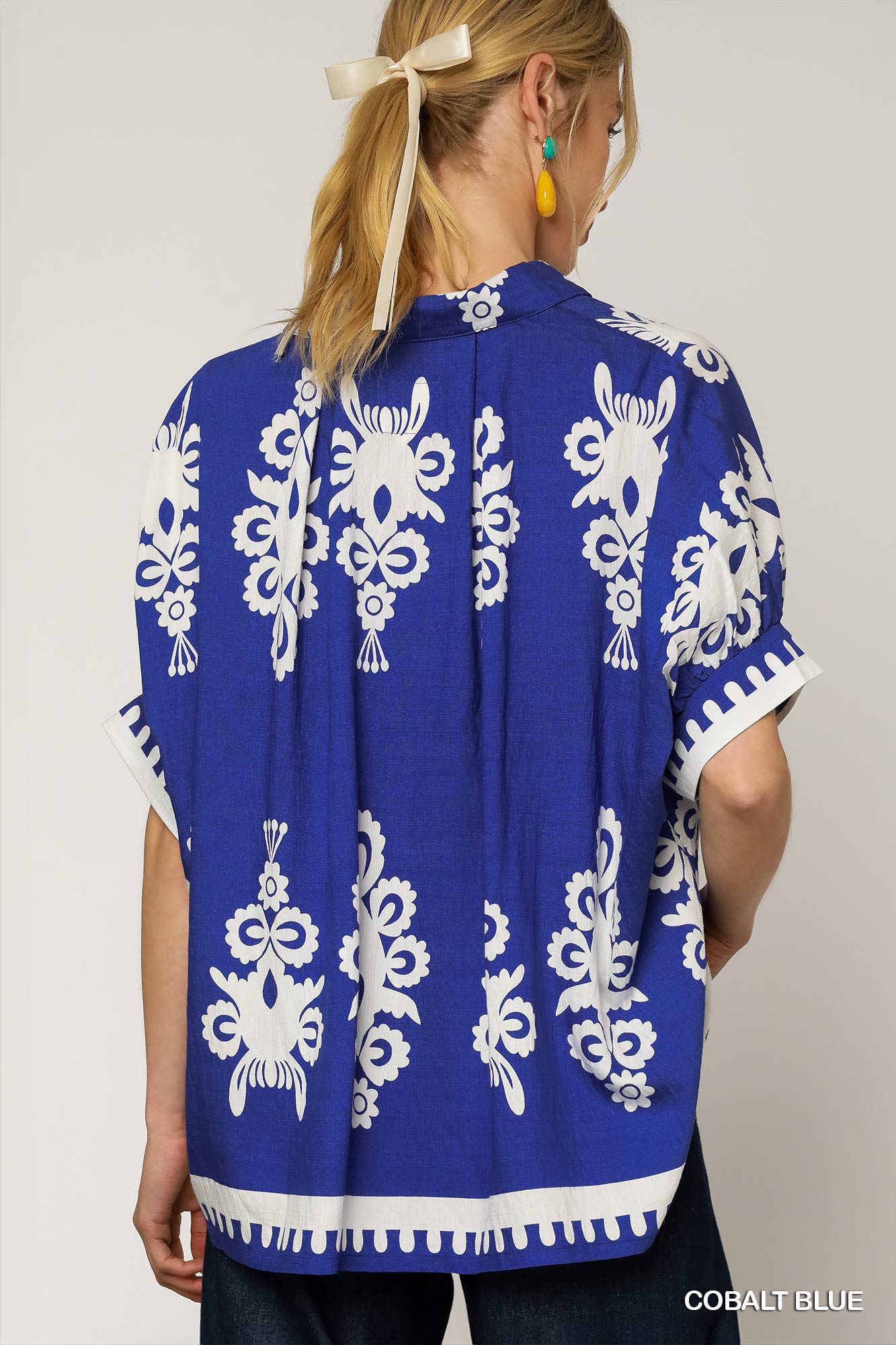 No lining abstract print oversized button down top