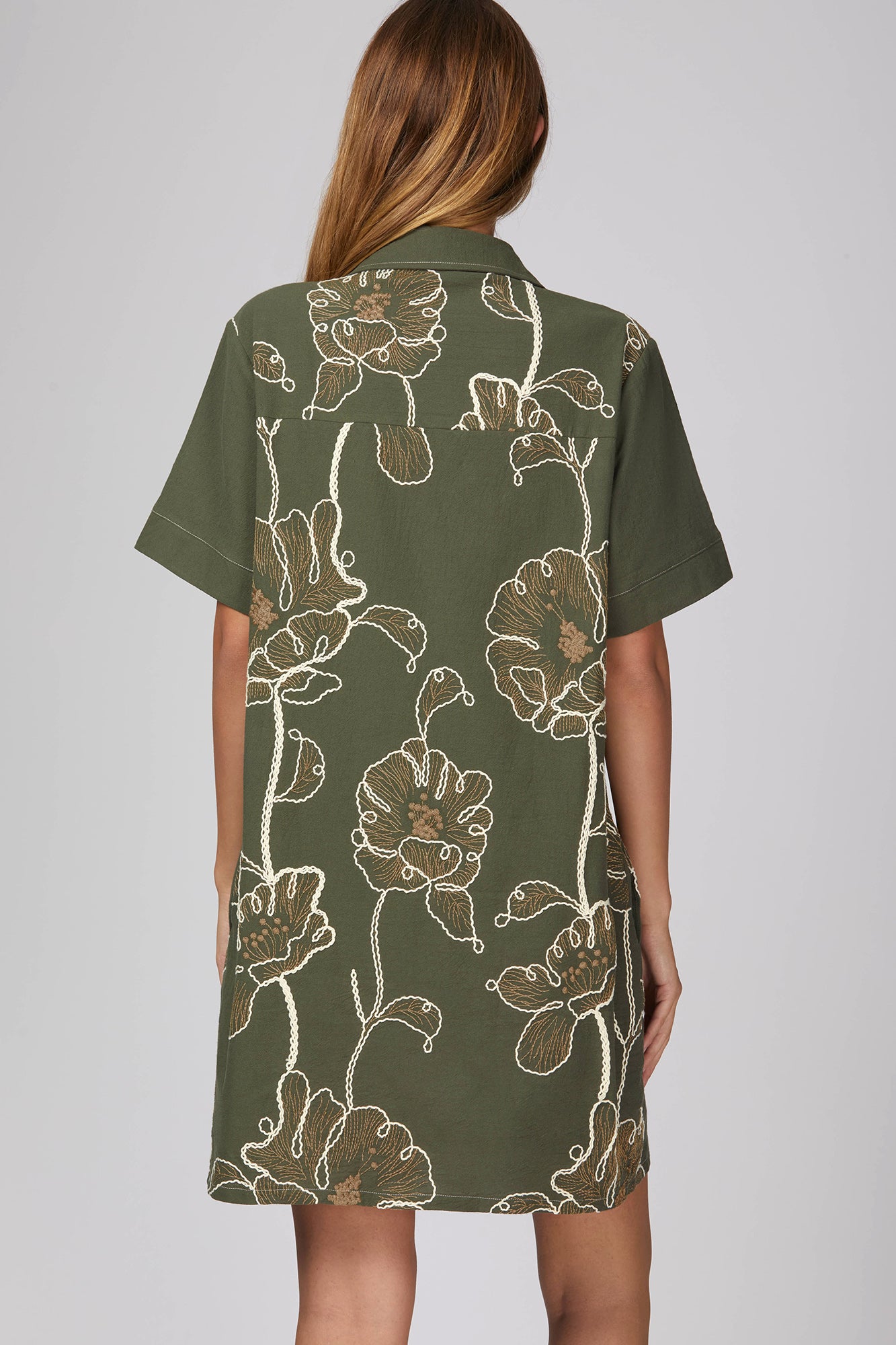 Short sleeve woven embroidered collared button down mini dress with pockets