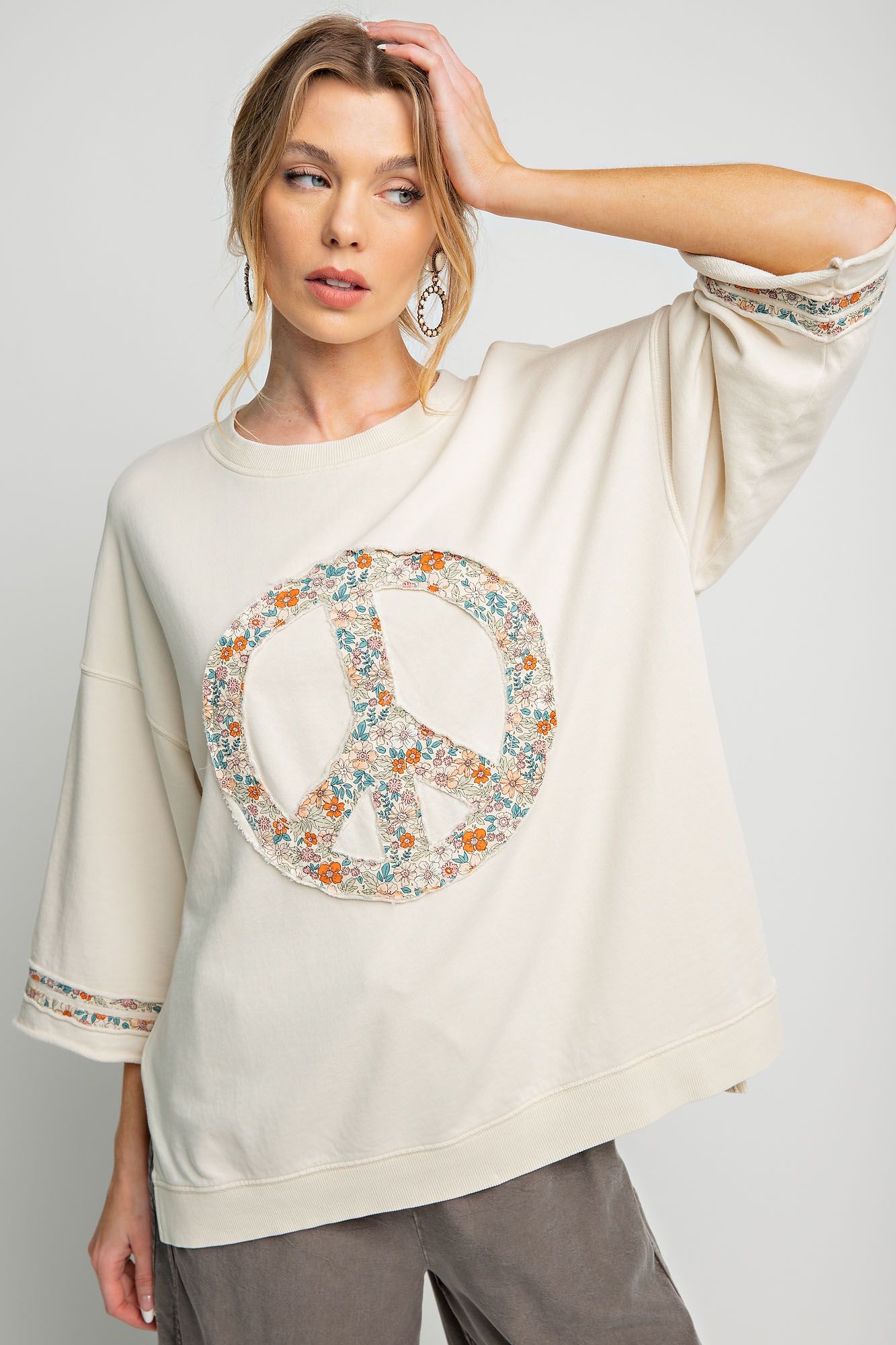 Slub mix ribbed fabric mineral wash top with peace sign symbol RESTOCKED Blouse Easel Beige Small