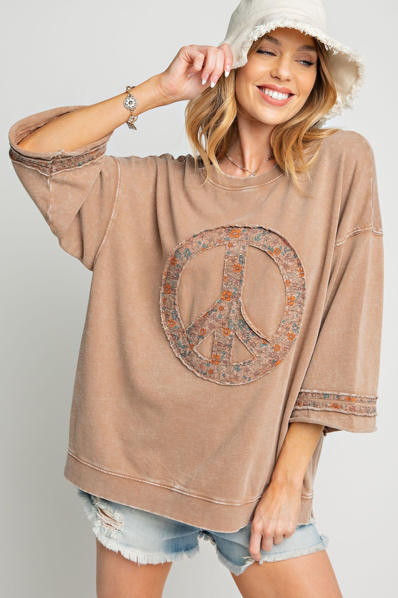 Slub mix ribbed fabric mineral wash top with peace sign symbol RESTOCKED Blouse Easel Mocha Small