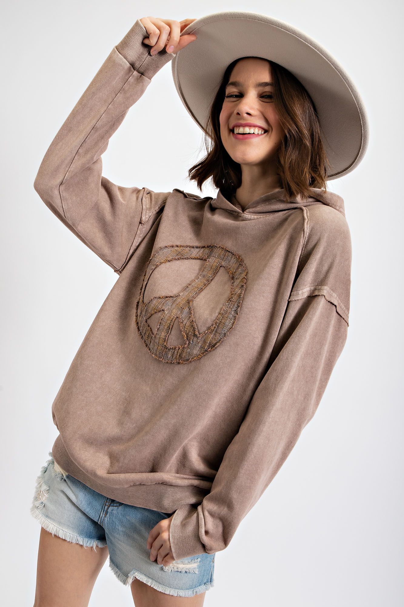 Long Sleeve Peace Sign Patch Mineral Wash Hooded Top Sweatshirt Easel