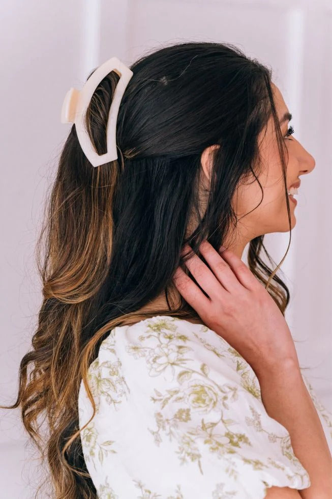 Teleties Open Medium Claw Hair Clip