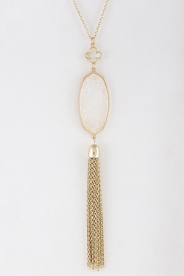Lavalier necklace with stone and chain tassel Ivy and Pearl Boutique