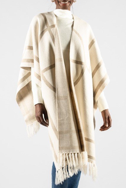 Fringed shawl Ivy and Pearl Boutique Beige
