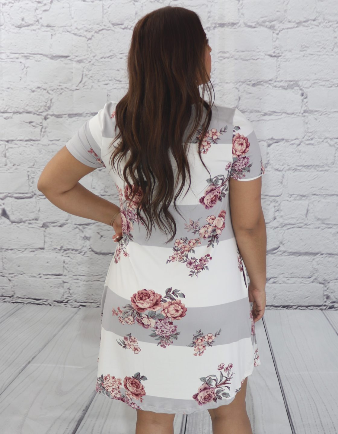 Block and floral dress with side pockets Ivy and Pearl Boutique