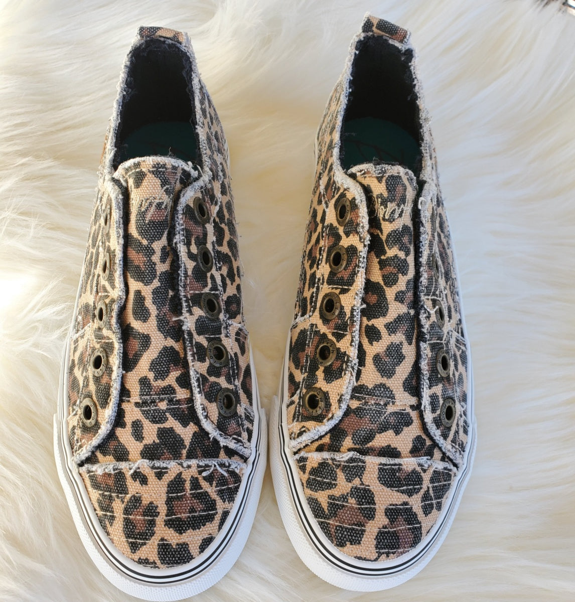 Blowfish Play slip-on sneaker Ivy and Pearl Boutique