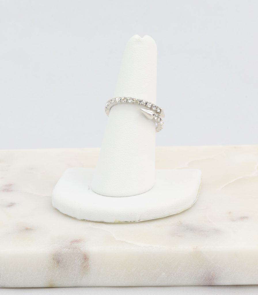 Box-snake chain ring with inlaid diamond-like CZ stones Ivy and Pearl Boutique