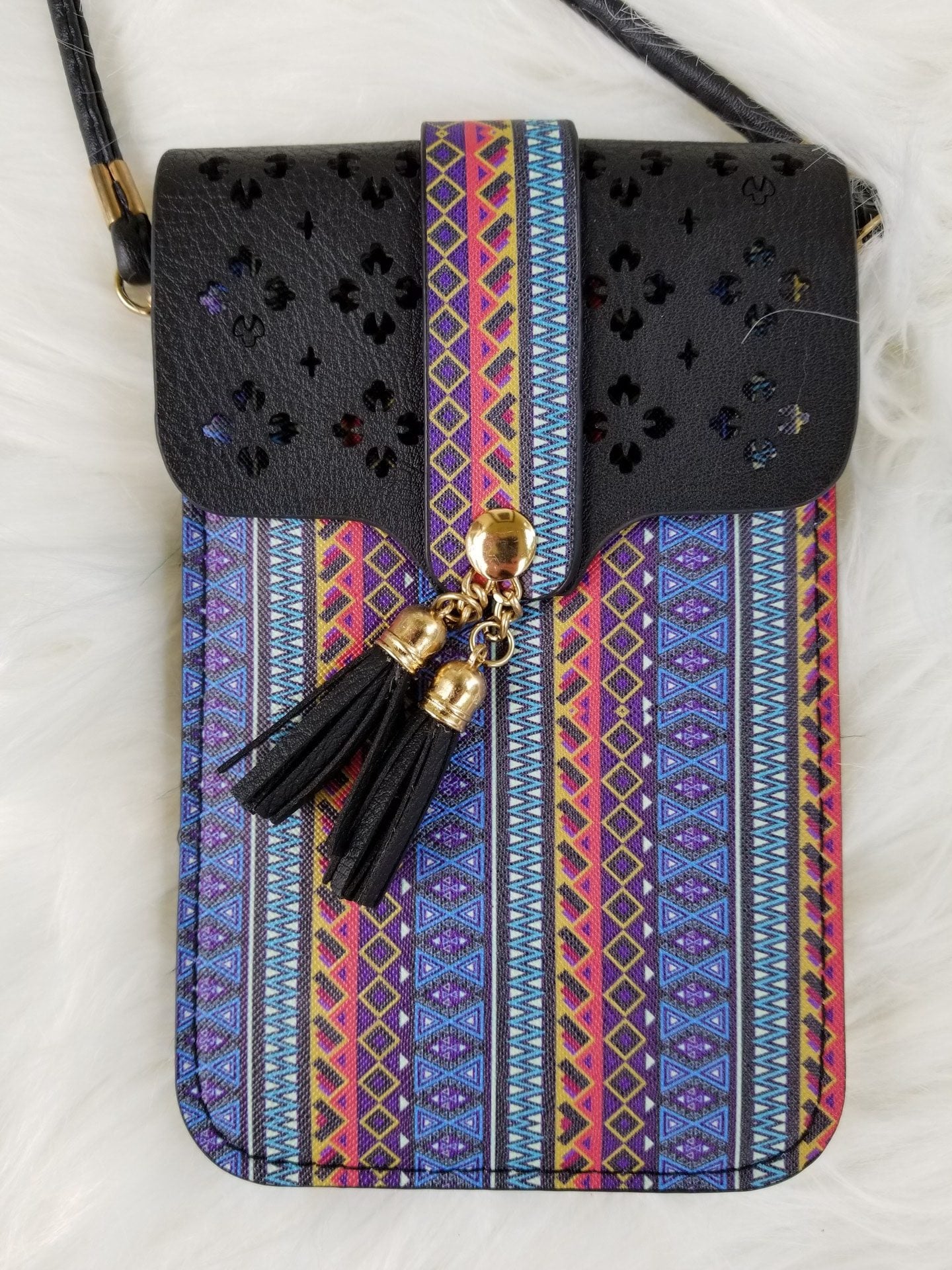 Cellphone cross-body purse Ivy and Pearl Boutique Black