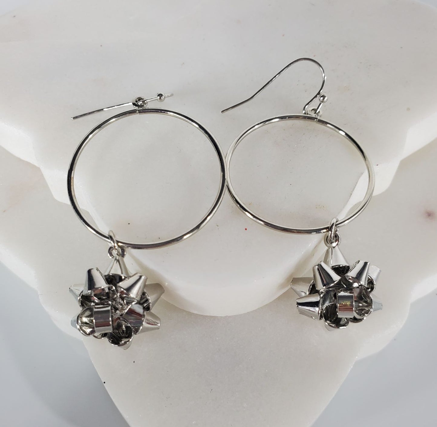 Christmas bow with loop earrings Ivy and Pearl Boutique Silver