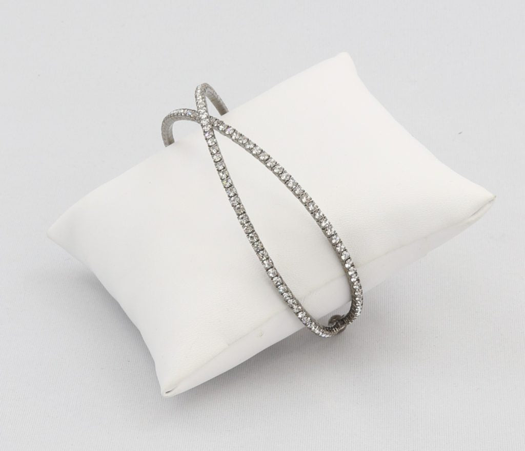 Criss-cross bracelet with inlaid simulated diamonds Ivy and Pearl Boutique