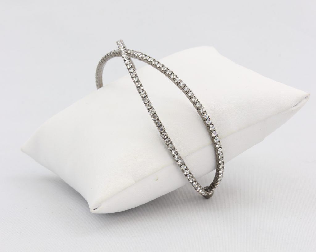 Criss-cross bracelet with inlaid simulated diamonds Ivy and Pearl Boutique