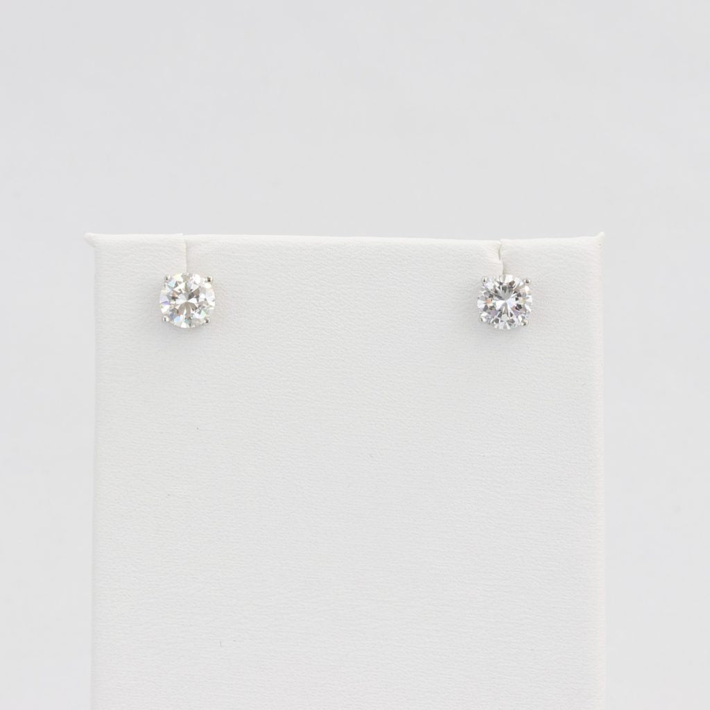 Bobby Schandra simulated diamond (Cubic Zirconia Diamond-quality Grade 5 ) stud earring (6mm) Ivy and Pearl Boutique