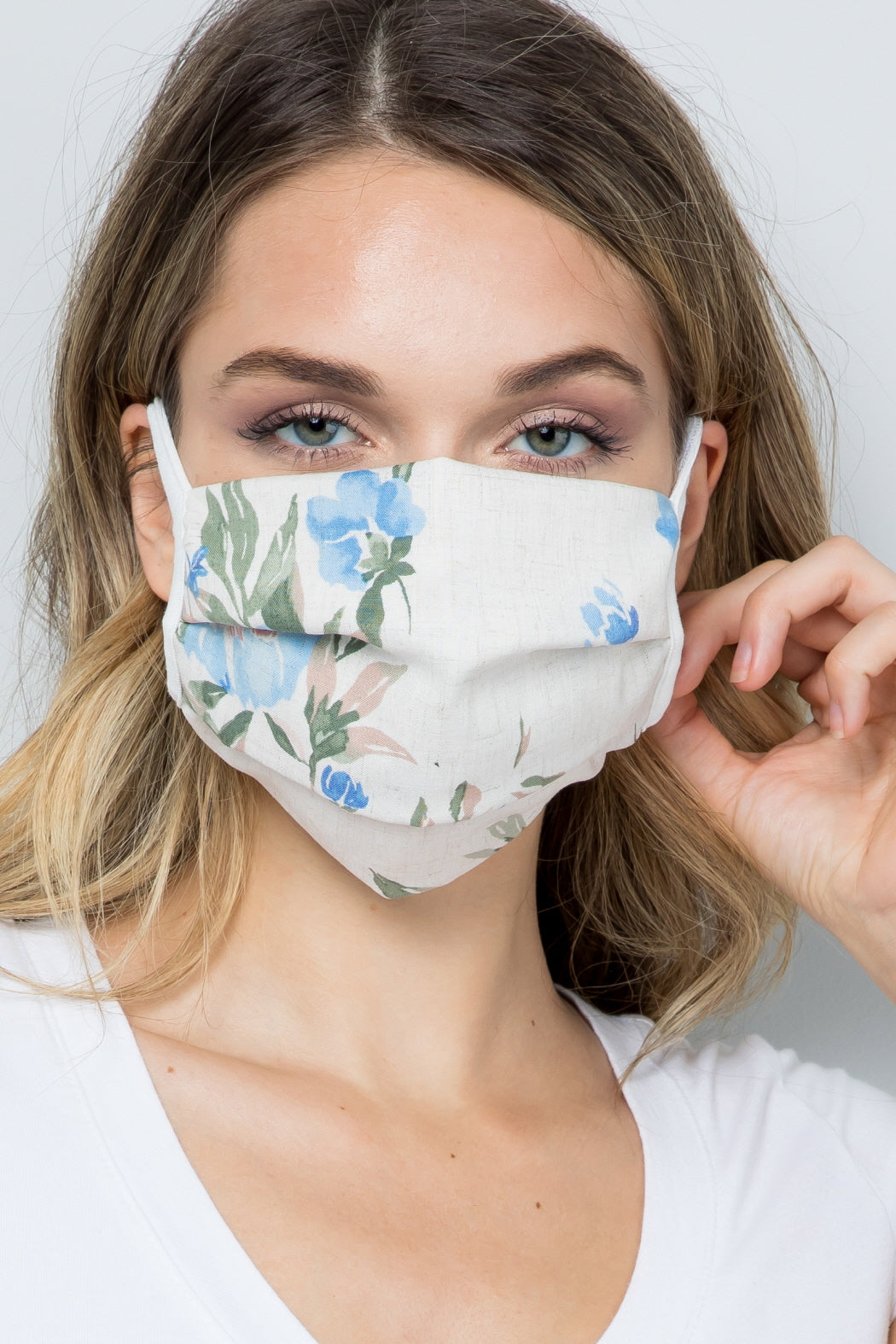 Double Layered Soft Linen Floral Fabric Face Mask Ivy and Pearl Boutique