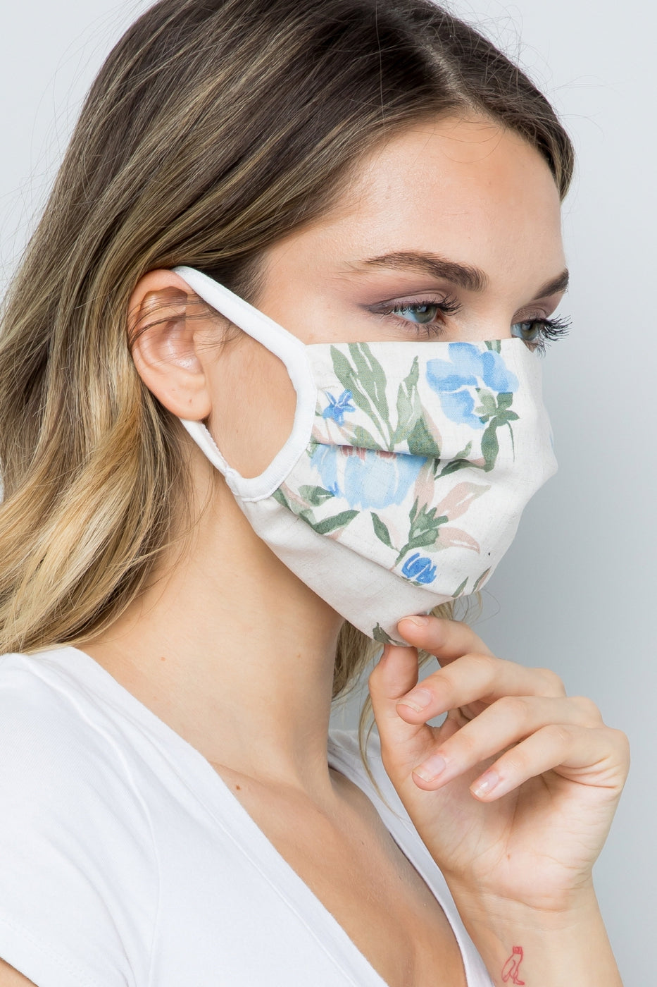 Double Layered Soft Linen Floral Fabric Face Mask Ivy and Pearl Boutique