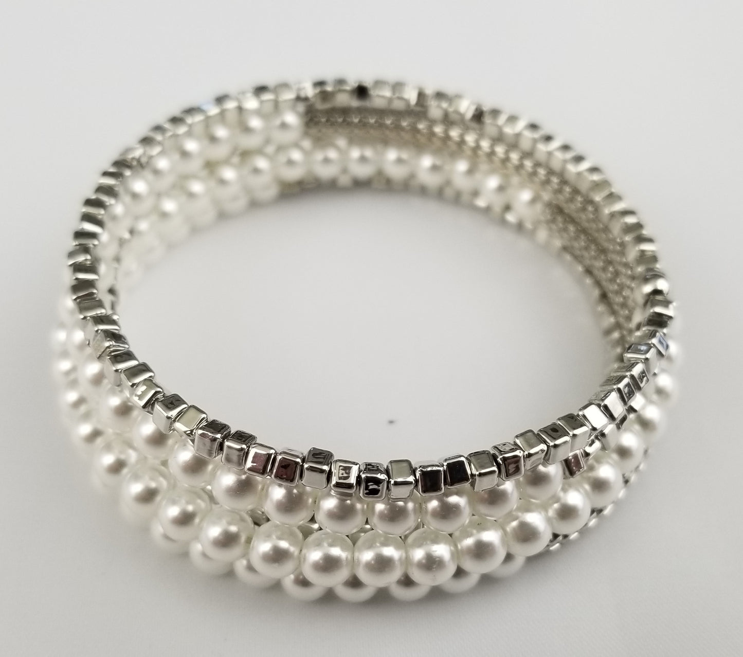 Faux pearl and beaded and box chain bracelet Ivy and Pearl Boutique
