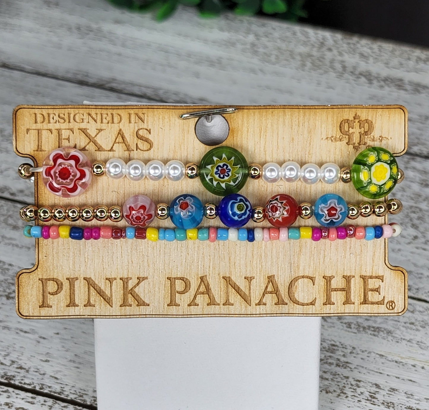 Funky multi-color flower discs with beads 3-band elastic bracelet Ivy and Pearl Boutique