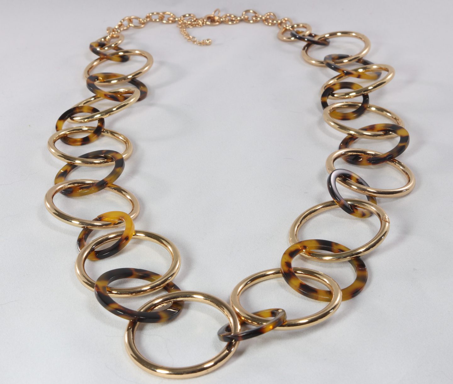 Gold and marbled tortoise-shell acetate ring necklace Ivy and Pearl Boutique