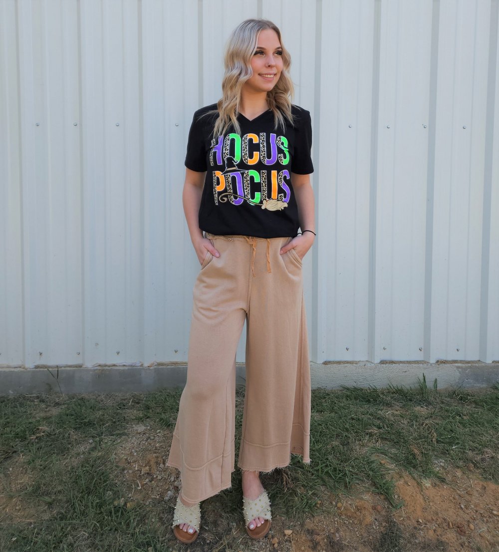 Hocus Pocus Halloween T-Shirt  Ivy and Pearl Boutique S