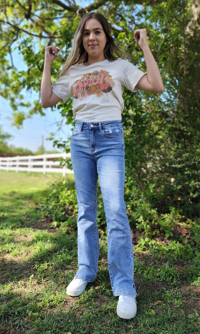 Judy Blue hi-waisted slim bootcut jeans with slit hem Ivy and Pearl Boutique 11/30