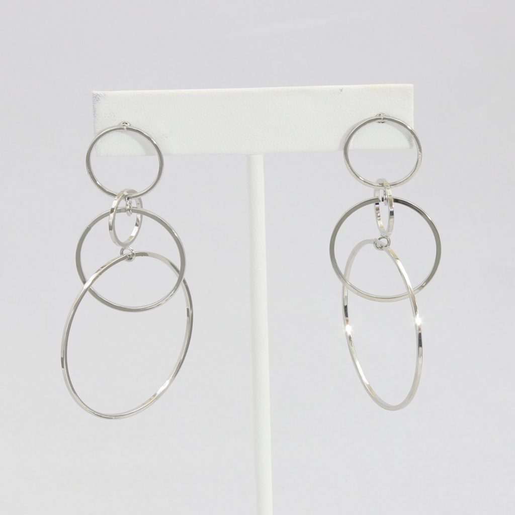 Linked hoop earrings Ivy and Pearl Boutique