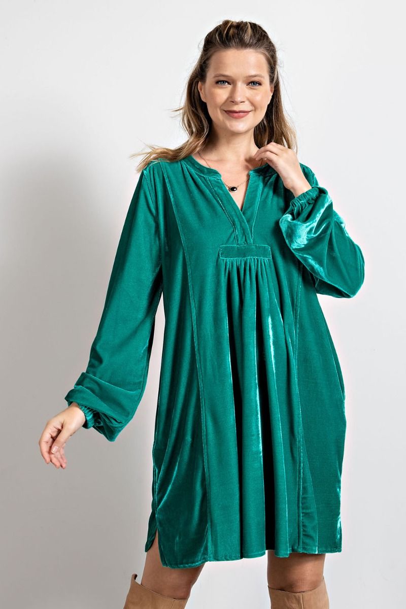 Loose fit soft velvet tunic dress with pockets  Ivy and Pearl Boutique Emerald Green S