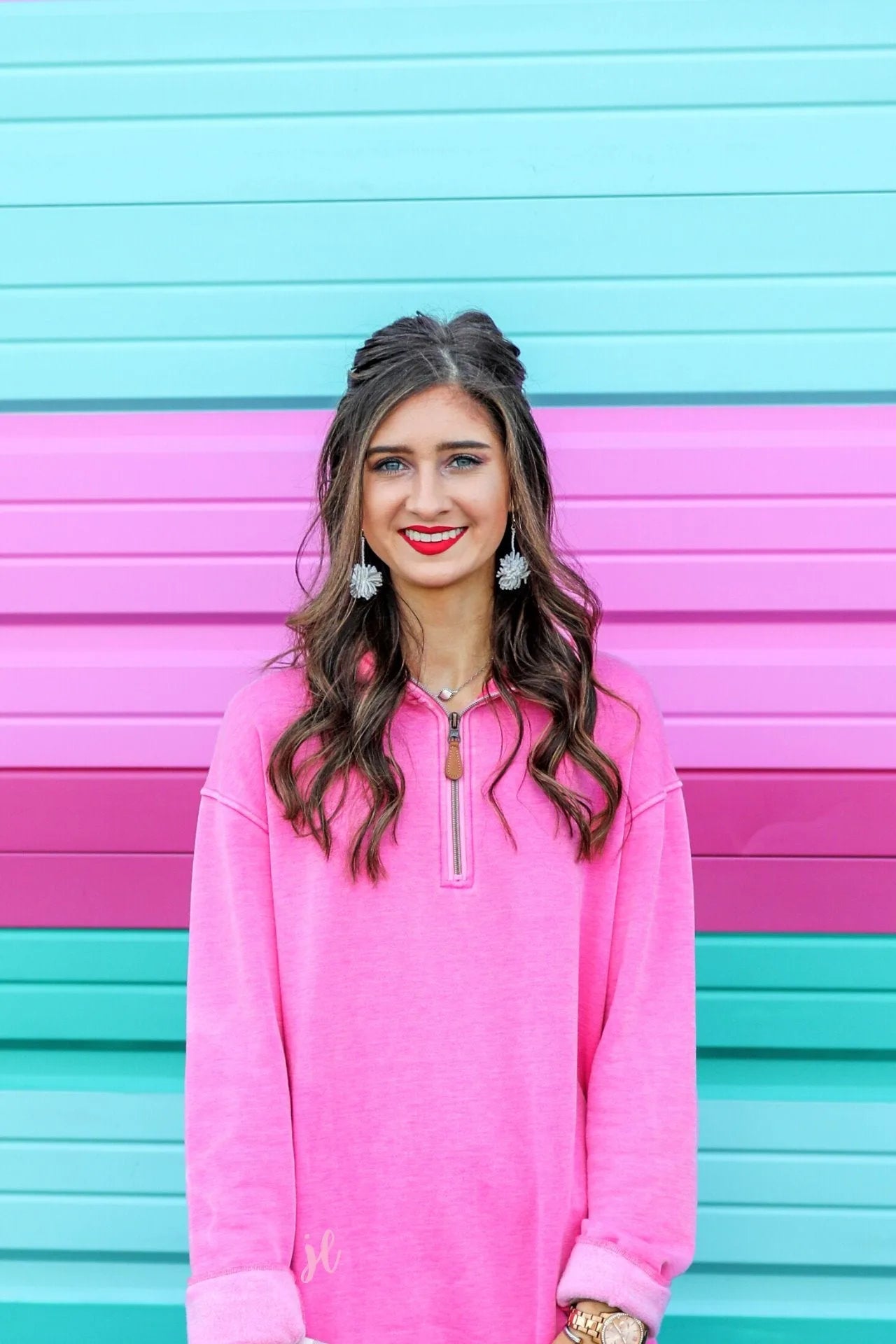 Miley vintage pullover Ivy and Pearl Boutique