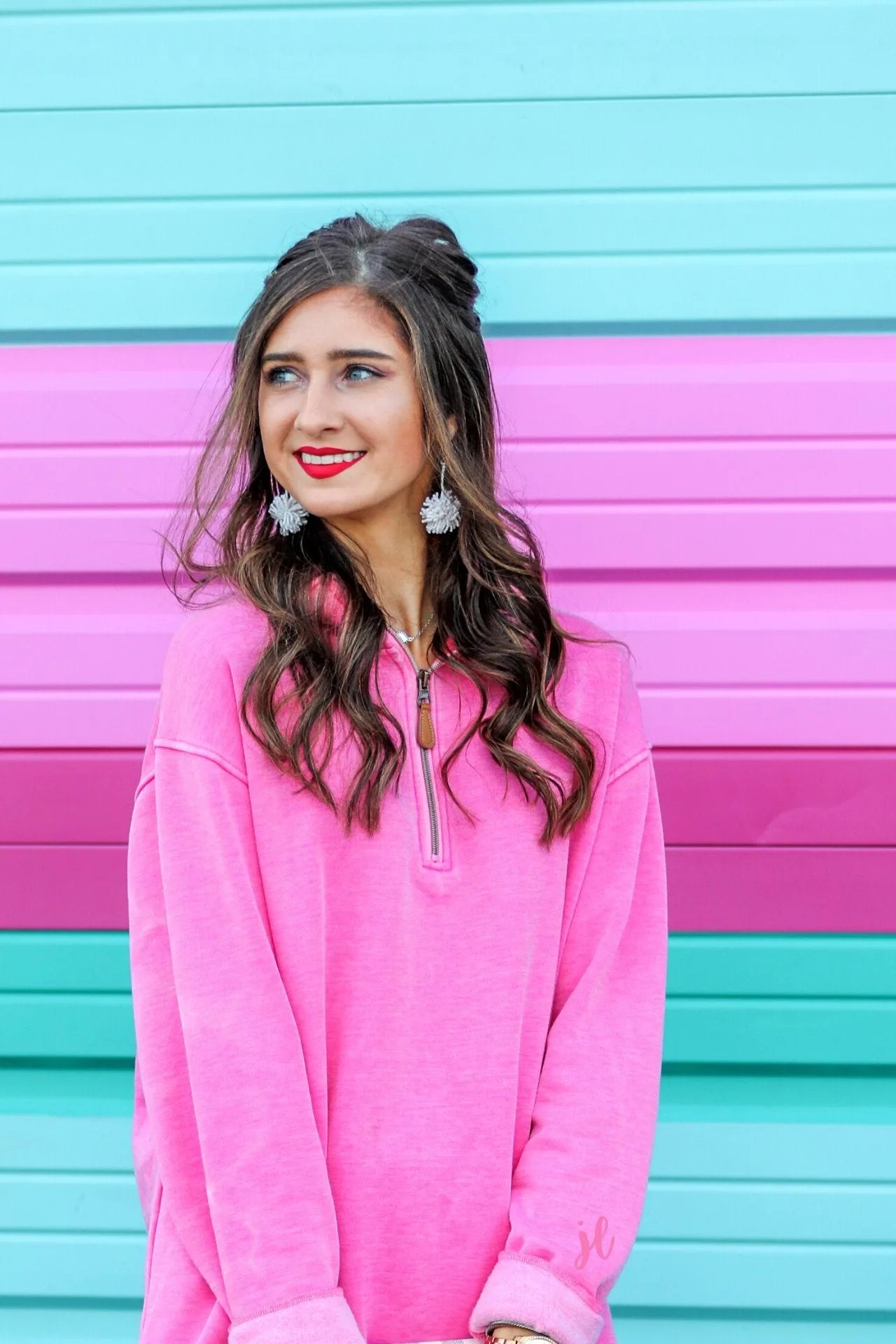 Miley vintage pullover Ivy and Pearl Boutique