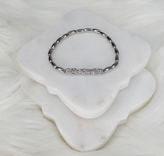 Oval bead with cubic zirconia clusters bracelet  Ivy and Pearl Boutique