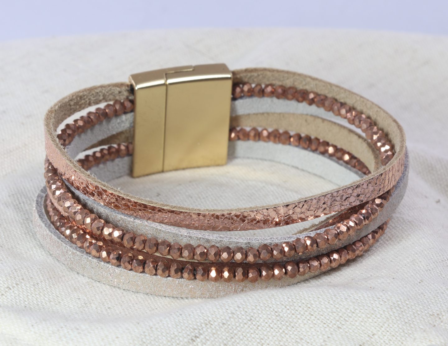 Six-band beaded faux leather bracelet with magnetic clasp Ivy and Pearl Boutique