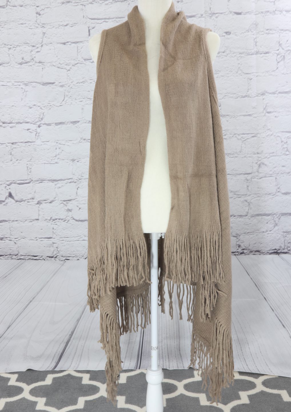 Solid fringe knit vest Ivy and Pearl Boutique