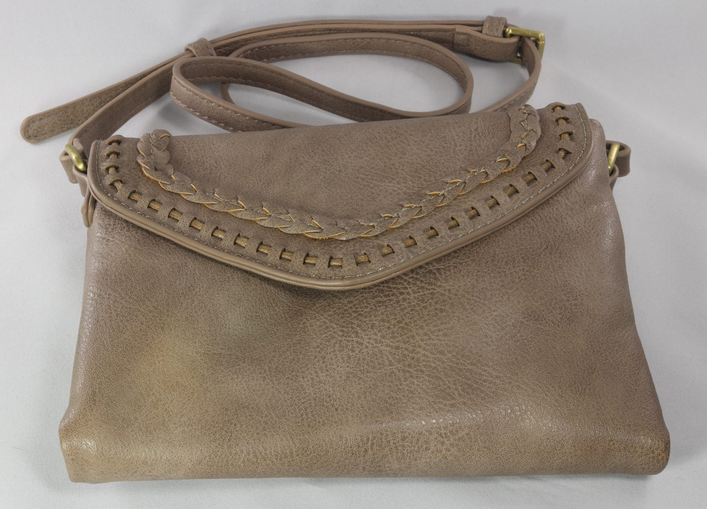 Street handbag with buckle strap Ivy and Pearl Boutique Taupe