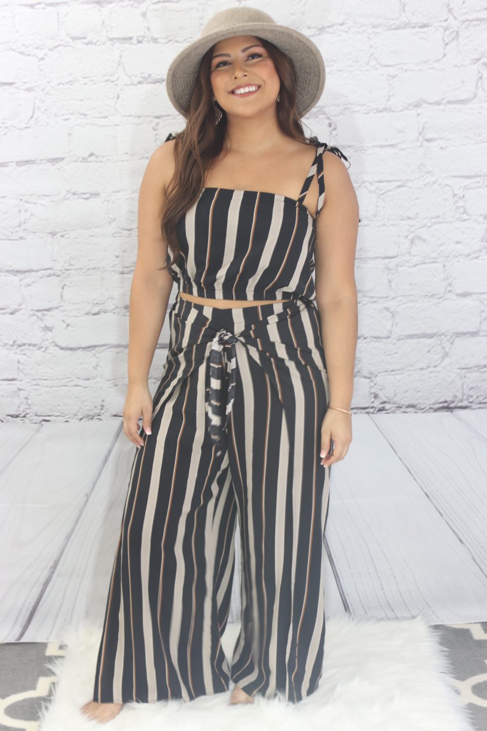 Striped tie shoulder crop top  Ivy and Pearl Boutique   