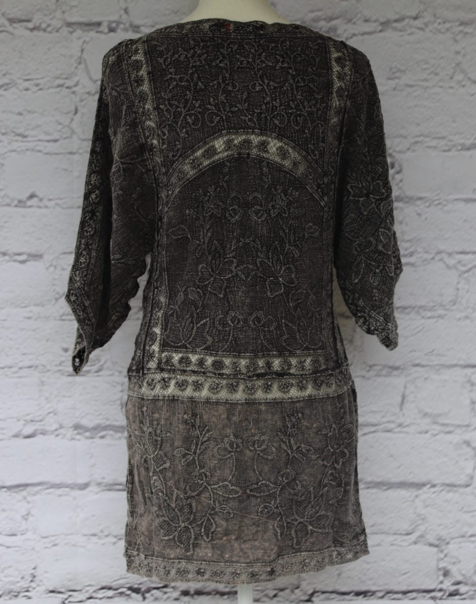 Three-quarter sleeve crochet cardigan Ivy and Pearl Boutique
