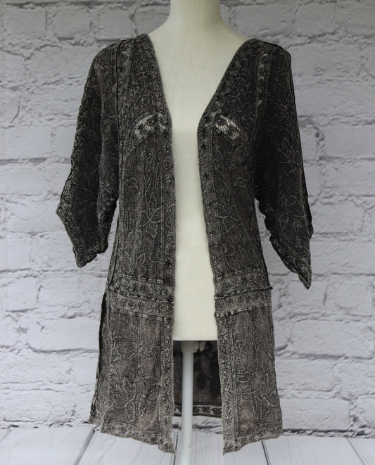Three-quarter sleeve crochet cardigan  Ivy and Pearl Boutique M/L