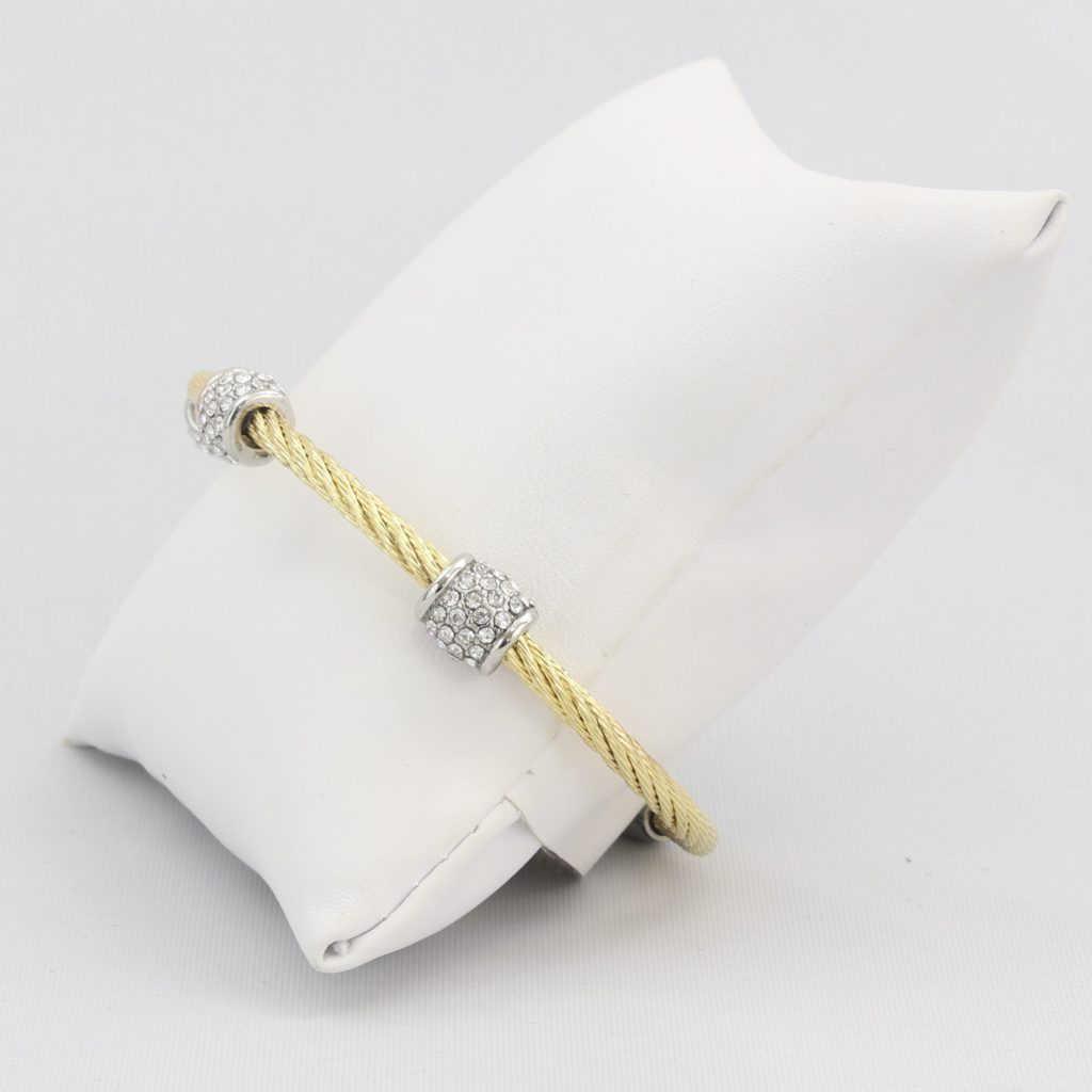 Twisted cable bracelet with barrel-clusters of synthetic diamonds and magnetic clasp Ivy and Pearl Boutique