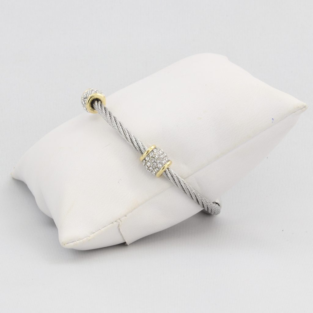 Twisted cable bracelet with barrel-clusters of synthetic diamonds and magnetic clasp Ivy and Pearl Boutique