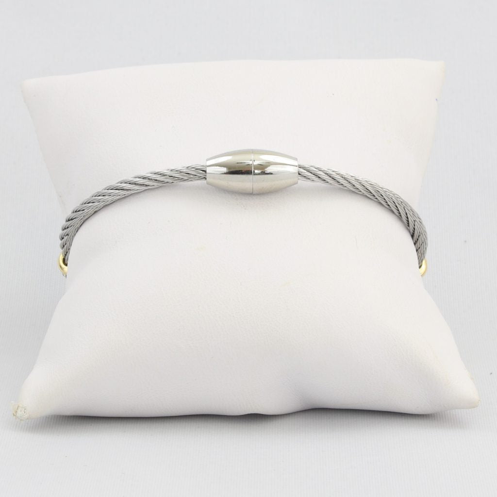 Twisted cable bracelet with barrel-clusters of synthetic diamonds and magnetic clasp Ivy and Pearl Boutique