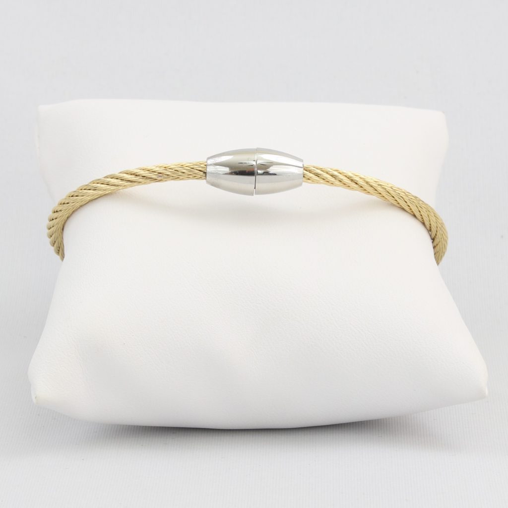 Twisted cable bracelet with square-clusters of diamond-like cubic zirconia stones Ivy and Pearl Boutique