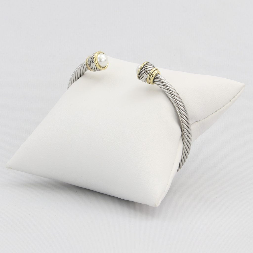 Rope cuff bracelet with gold inlay and colored gemstone Ivy and Pearl Boutique
