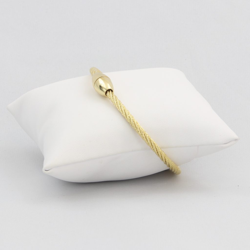 Twisted cable cuff bracelet with magnetic clasp Ivy and Pearl Boutique
