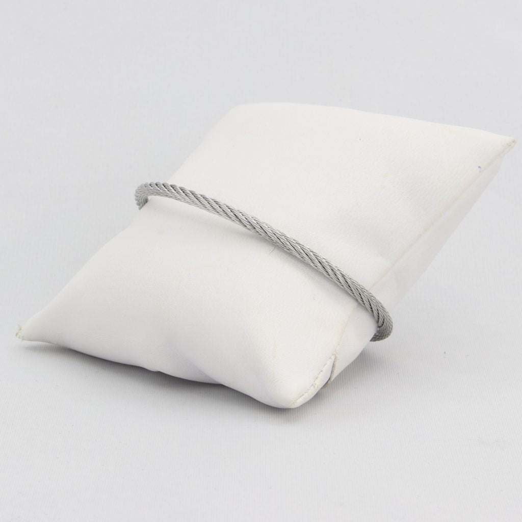 Twisted cable cuff bracelet with magnetic clasp Ivy and Pearl Boutique